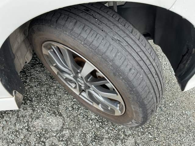 ホンダ Ｎ　ＢＯＸ カスタム ６６０ Ｌ R4年 (近畿) 99