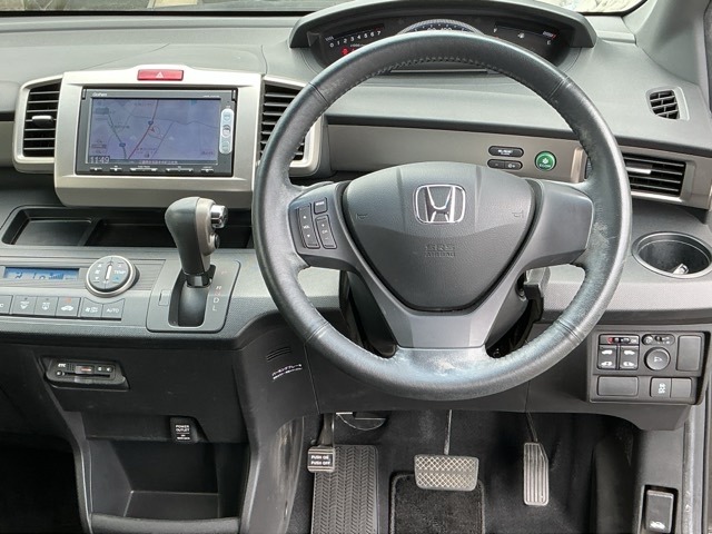 ホンダ フリードスパイク １．５ Ｇ エアロ クールエディション H25年 (近畿) 99