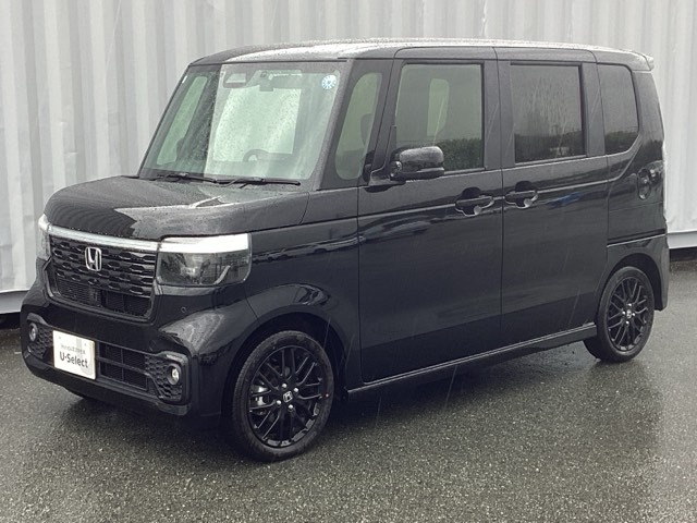 ホンダ Ｎ　ＢＯＸ カスタム ６６０ ターボ ブラック スタイル R8年 (近畿) 99