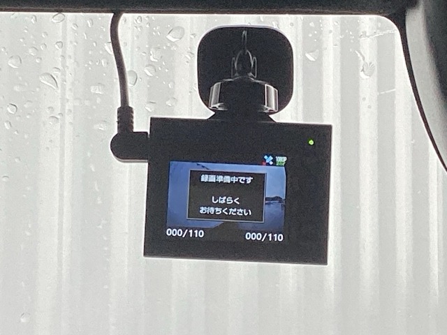 ホンダ Ｎ　ＢＯＸ カスタム ６６０ ターボ ブラック スタイル R8年 (近畿) 99