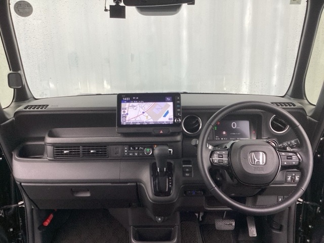 ホンダ Ｎ　ＢＯＸ カスタム ６６０ ターボ ブラック スタイル R8年 (近畿) 99
