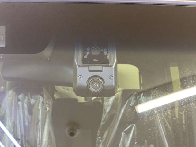 ホンダ Ｎ　ＢＯＸ カスタム ６６０ Ｌ R4年 (四国) 99