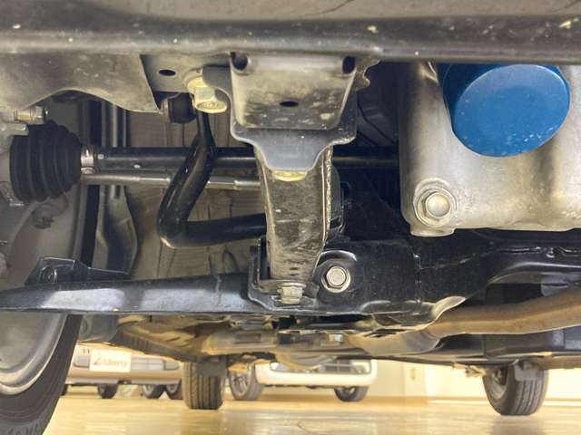 ホンダ Ｎ　ＢＯＸ カスタム ６６０ Ｌ R4年 (四国) 99