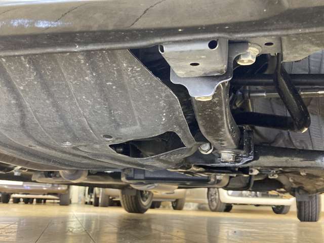 ホンダ Ｎ　ＢＯＸ カスタム ６６０ Ｌ R4年 (四国) 99