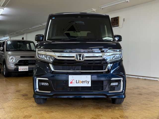 ホンダ Ｎ　ＢＯＸ カスタム ６６０ Ｌ R3年 (四国) 99