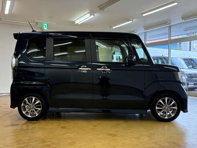 ホンダ Ｎ　ＢＯＸ カスタム ６６０ Ｌ R3年 (四国) 99