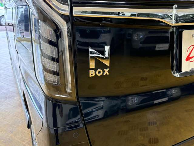 ホンダ Ｎ　ＢＯＸ カスタム ６６０ Ｌ R3年 (四国) 99