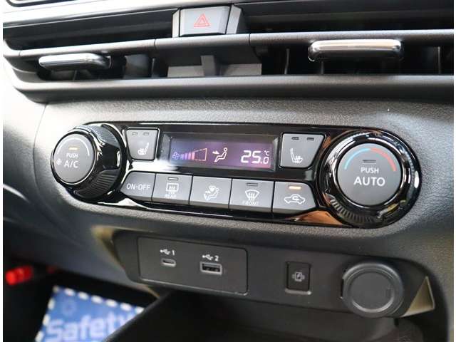 日産 ノートオーラ １．２ Ｇ レザーエディション R4年 (関東) 99