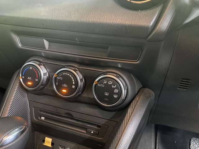 マツダ ＭＡＺＤＡ２ １．５ １５Ｓ スマート エディション R2年 (関東) 99