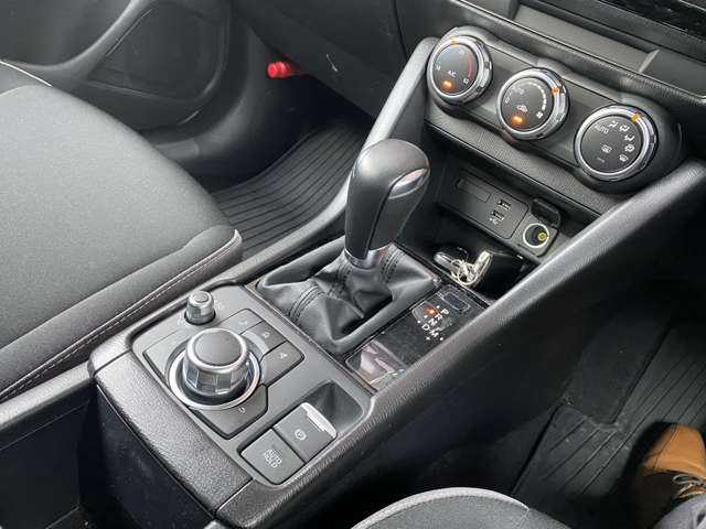 マツダ ＣＸ−３ １．８ ＸＤ ツーリング ディーゼルターボ R8年 (関東) 99