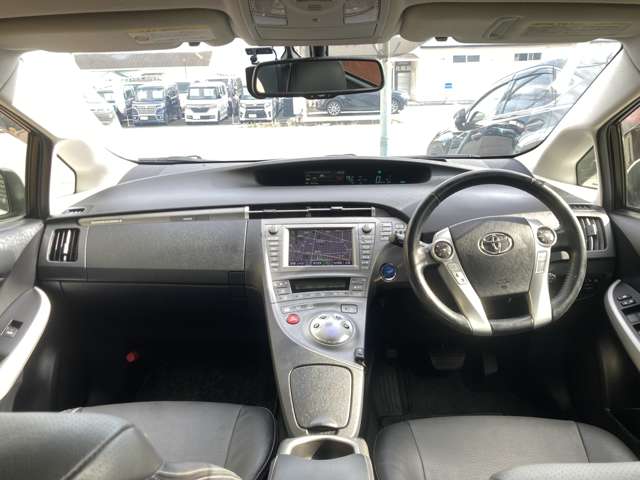 トヨタ プリウスＰＨＶ １．８ Ｇ レザーパッケージ H24年 (東海) 99