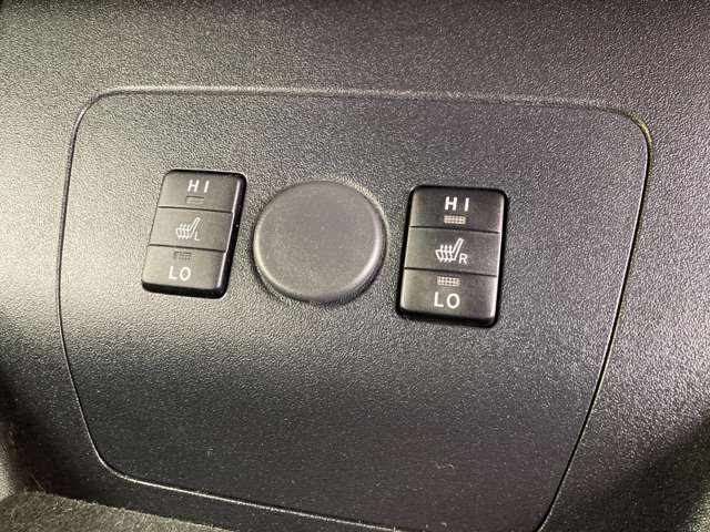 トヨタ プリウスＰＨＶ １．８ Ｇ レザーパッケージ H24年 (東海) 99