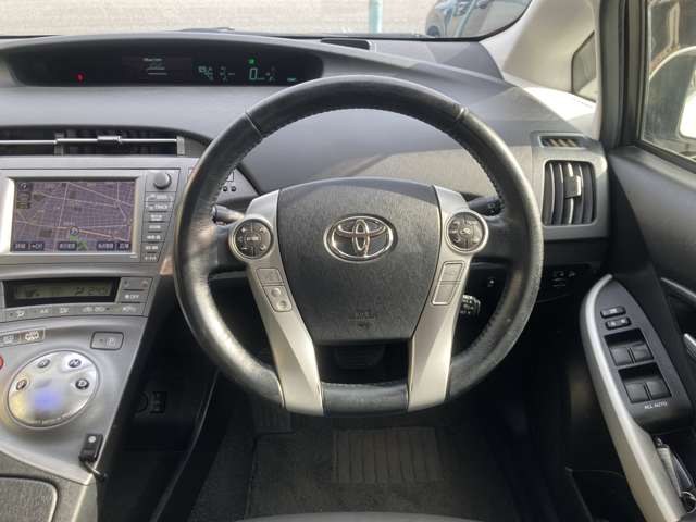 トヨタ プリウスＰＨＶ １．８ Ｇ レザーパッケージ H24年 (東海) 99