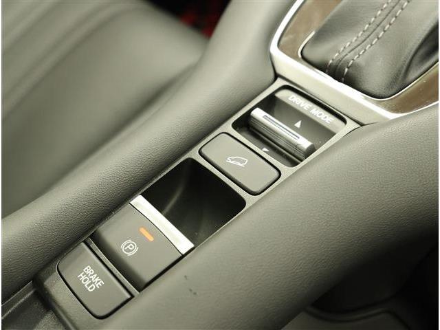ホンダ ＺＲ−Ｖ １．５ Ｚ R6年 (東海) 99