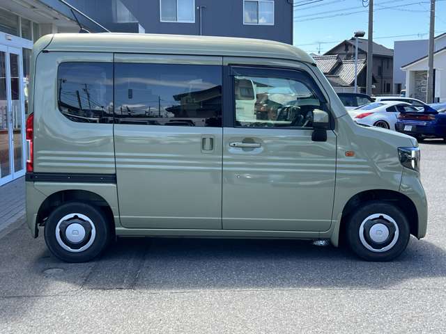 ホンダ Ｎ−ＶＡＮ ６６０ ＋スタイル ファン ターボ ４ＷＤ R5年 () 99