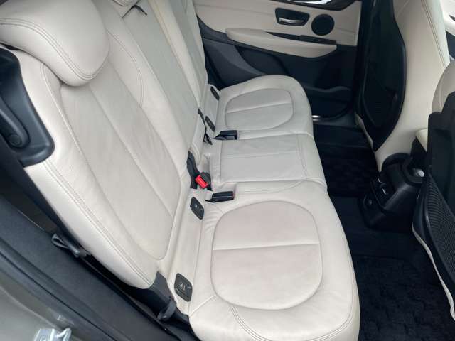 ＢＭＷ ２シリーズグランツアラー ２１８Ｄ ラグジュアリー ディーゼルターボ H28年 (東海) 99
