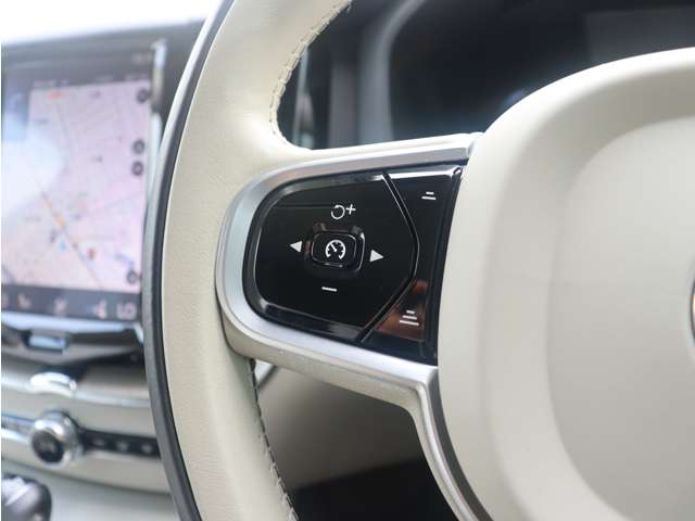 ボルボ ＸＣ６０ Ｄ４ ＡＷＤ インスクリプション ディーゼルターボ ４ＷＤ R2年 (東海) 99