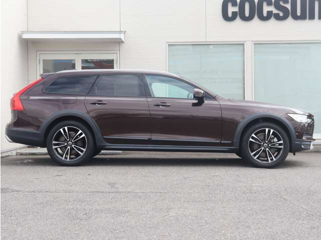 ボルボ Ｖ９０クロスカントリー Ｔ５ ＡＷＤ サマム ４ＷＤ H29年 () 99