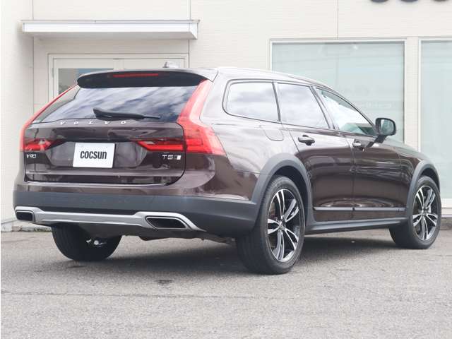 ボルボ Ｖ９０クロスカントリー Ｔ５ ＡＷＤ サマム ４ＷＤ H29年 () 99