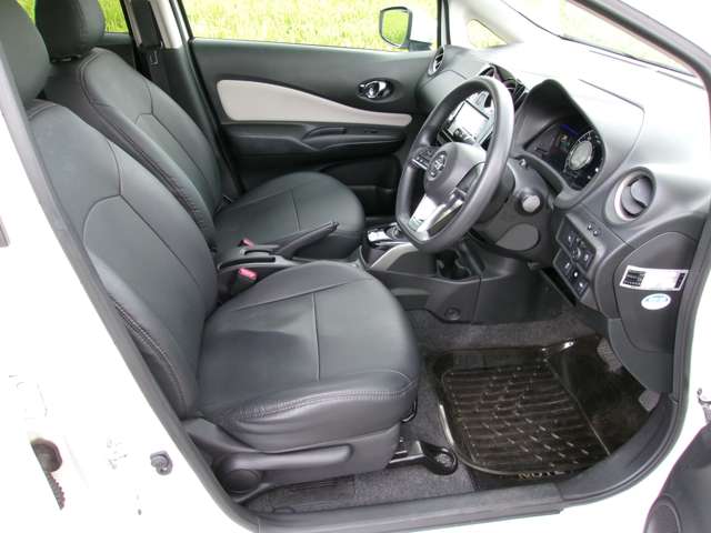 日産 ノート １．２ Ｅ－ＰＯＷＥＲ Ｘ R1年 (近畿) 99