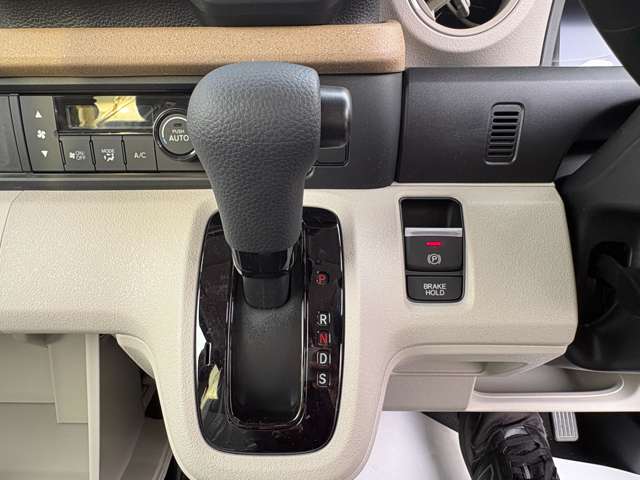 ホンダ Ｎ　ＢＯＸ ６６０ R8年 (中国) 99