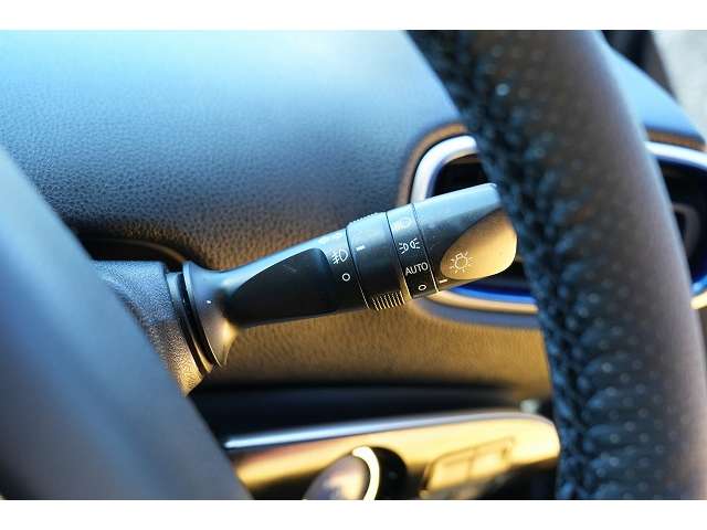 トヨタ プリウス １．８ Ｓ ツーリングセレクション R1年 (関東) 99