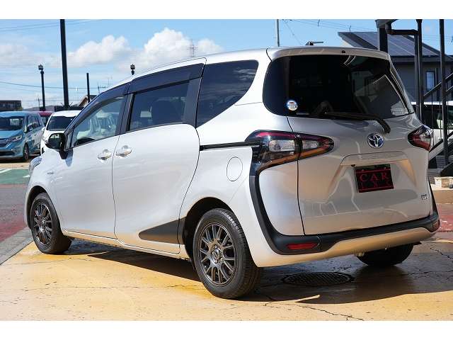 トヨタ シエンタ　ハイブリッド ハイブリッド １．５ Ｇ H30年 (関東) 99