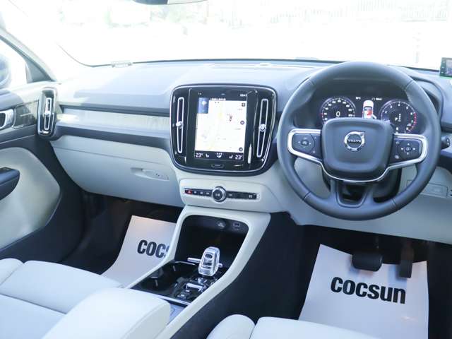 ボルボ ＸＣ４０ Ｂ４ ＡＷＤ インスクリプション ４ＷＤ R3年 () 99