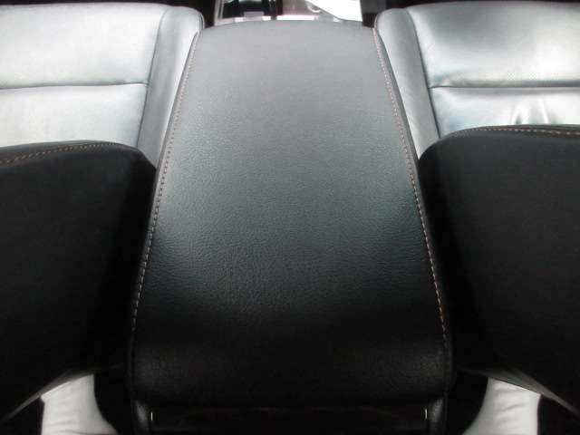 トヨタ カムリ　ハイブリッド ２．５ レザーパッケージ H24年 (関東) 99