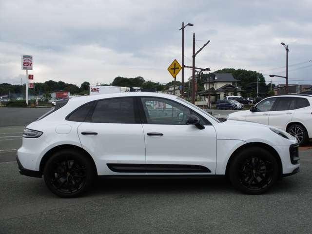 ポルシェ マカン ＧＴＳ ＰＤＫ ４ＷＤ R6年 () 99