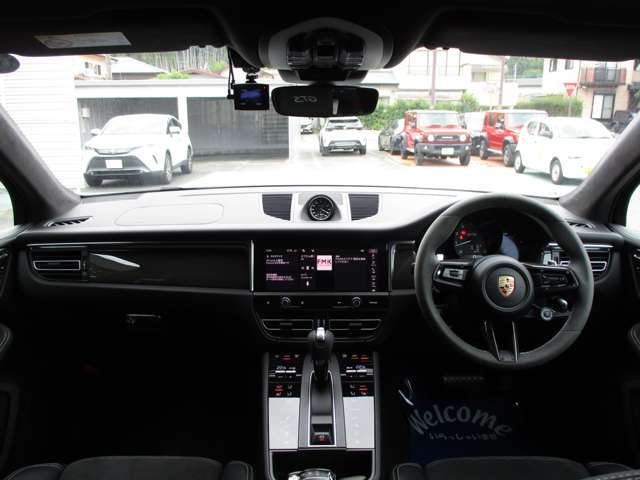 ポルシェ マカン ＧＴＳ ＰＤＫ ４ＷＤ R6年 () 99