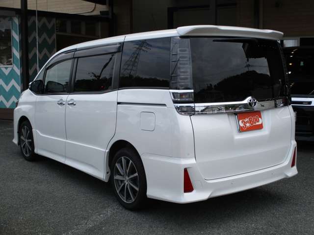 トヨタ ヴォクシー ２．０ ＺＳ 煌ＩＩＩ R3年 () 99