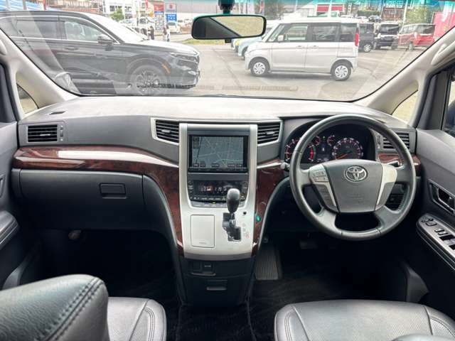トヨタ ヴェルファイア ２．４Ｚ H25年 () 99