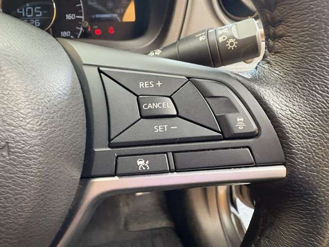 日産 ノート １．２ Ｅ－ＰＯＷＥＲ メダリスト H29年 () 99