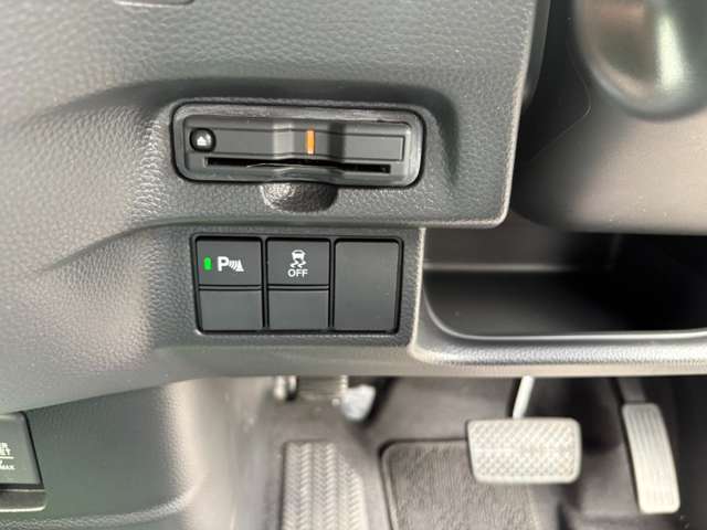 ホンダ Ｎ　ＢＯＸ カスタム ６６０ Ｌ R3年 (近畿) 99