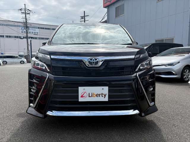 トヨタ ヴォクシー ２．０ ＺＳ R3年 (近畿) 99