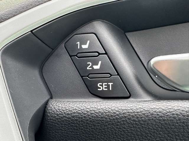 トヨタ ＲＡＶ４ ２．５ ハイブリッド アドベンチャー Ｅ－ＦＯＵＲ ４ＷＤ R7年 () 99