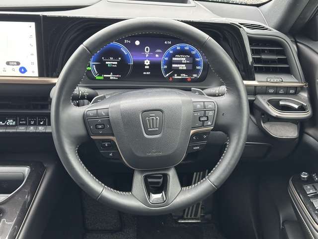 トヨタ クラウン　クロスオーバー　ハイブリッド ２．４ ＲＳ ランドスケープ Ｅ－ＦＯＵＲ ＡＤＶＡＮＣＥＤ ４ＷＤ R6年 () 99