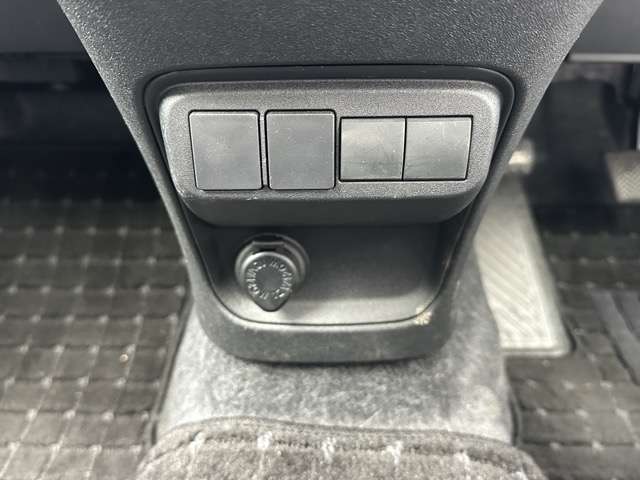 トヨタ シエンタ １．５ Ｇ R5年 () 99