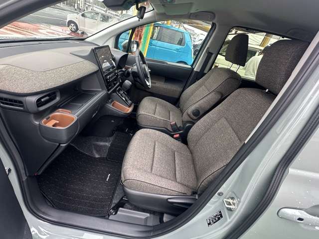 トヨタ シエンタ １．５ Ｚ R5年 () 99