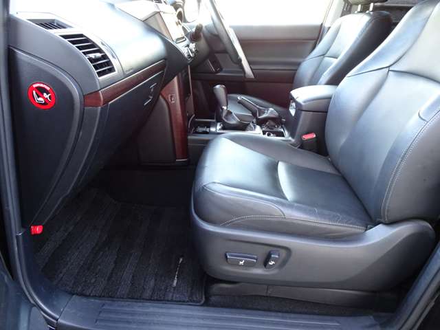 トヨタ ランドクルーザープラド ２．７ ＴＸ Ｌパッケージ ４ＷＤ H26年 (東海) 99
