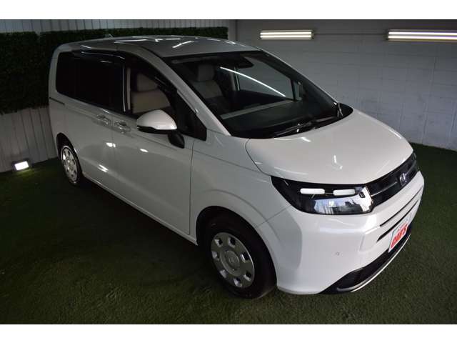 ホンダ フリード　ハイブリッド １．５ Ｅ：ＨＥＶ エアー ４ＷＤ R6年 (北海道) 99