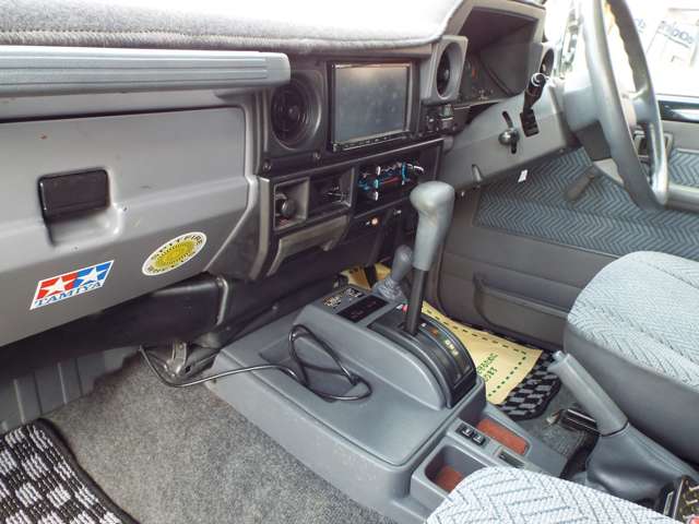 トヨタ ランドクルーザーバン ４．２ ＬＸ ディーゼル ４ＷＤ H9年 (近畿) 99