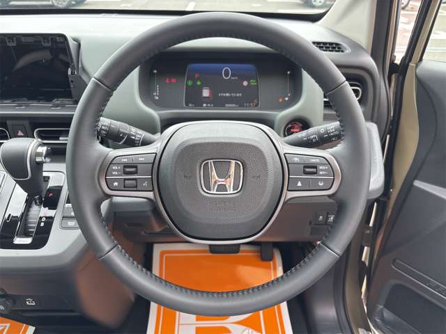 ホンダ フリード　ハイブリッド １．５ Ｅ：ＨＥＶ クロスター R8年 () 99