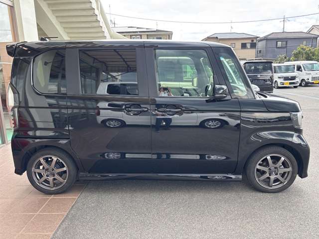ホンダ Ｎ　ＢＯＸ カスタム ６６０ Ｌ ターボ スタイルプラス ブラック R5年 () 99
