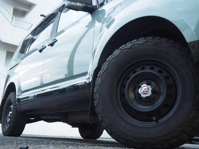 三菱 デリカ　Ｄ：５ ２．４ Ｇ プレミアム ４ＷＤ H19年 () 99