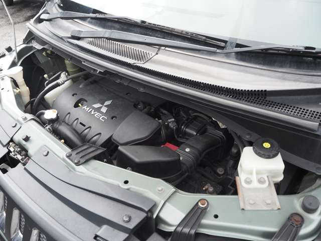 三菱 デリカ　Ｄ：５ ２．４ Ｇ プレミアム ４ＷＤ H19年 () 99