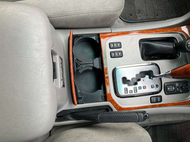 トヨタ ランドクルーザー ４．７ ＶＸリミテッド Ｇセレクション ツーリングエディション ４ＷＤ H18年 () 99