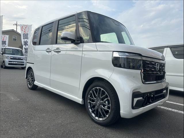 ホンダ Ｎ　ＢＯＸ カスタム ６６０ ターボ R8年 () 99