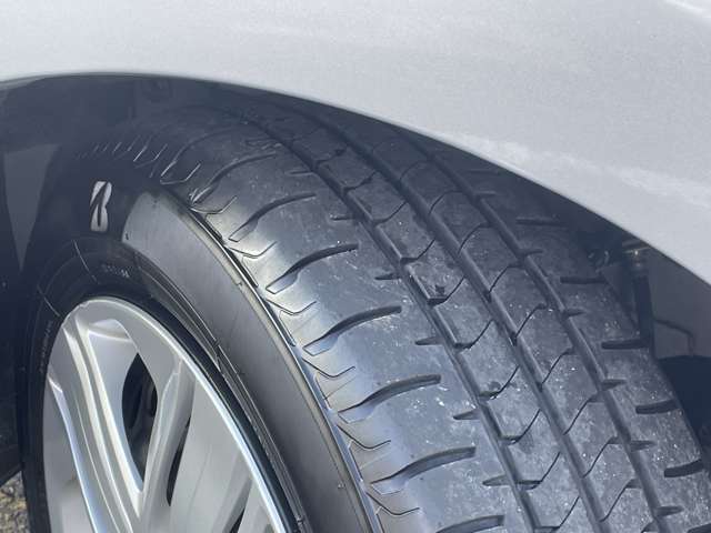 ホンダ フィット １．３ １３Ｇ Ｆ R1年 (関東) 99